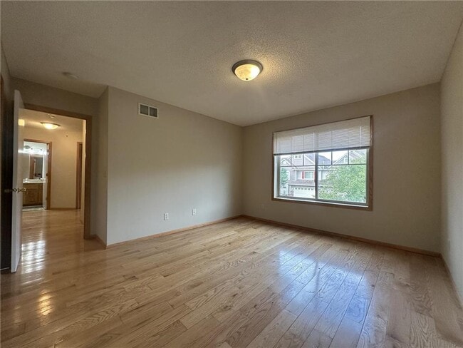 Building Photo - 5522 100th Ln