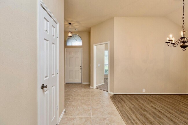 Building Photo - 30306 Castle Forest Dr