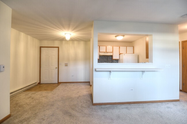 Building Photo - 410 Cunat Blvd