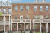 Building Photo - 741 Topsail Ln