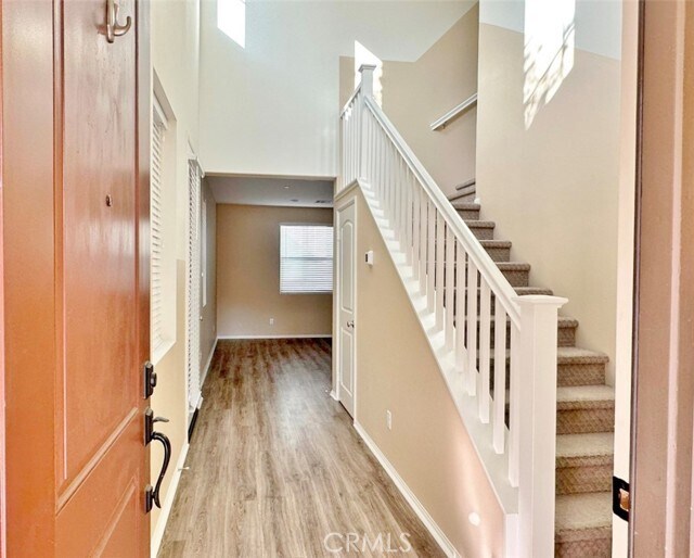Building Photo - 42685 Azure St