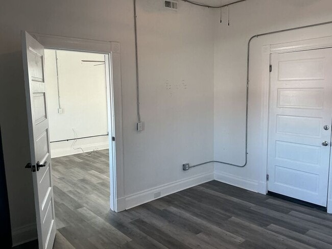 Building Photo - 4539 Montgomery Rd