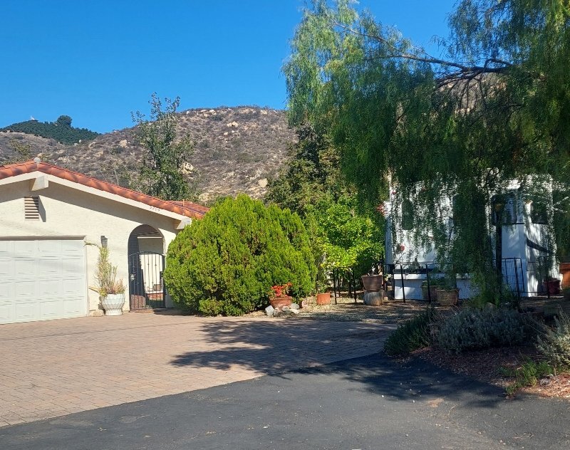 Building Photo - 9204 Old Castle Rd