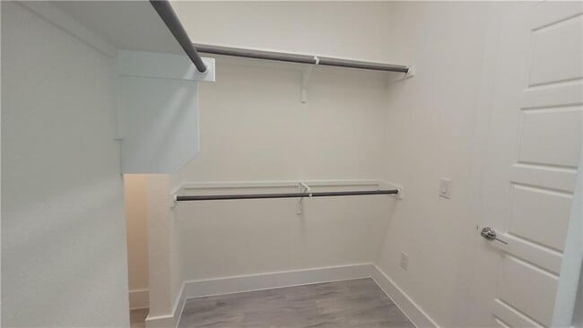 Building Photo - 12320 Maypole Bend