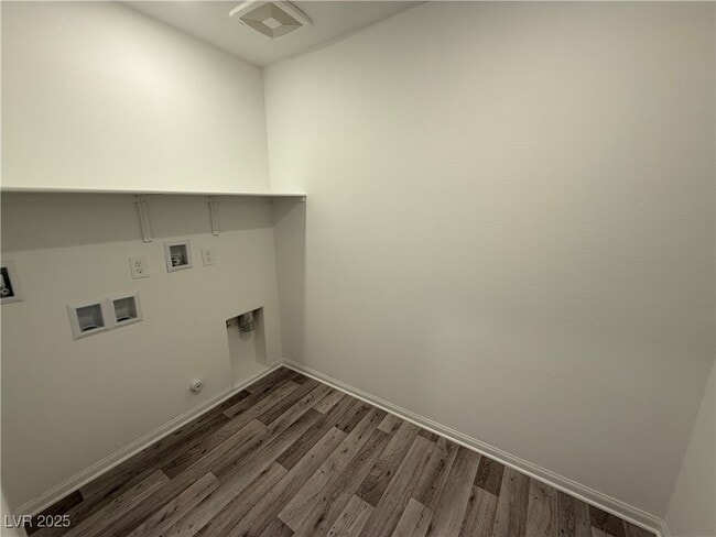 Building Photo - 5943 Swift Lariat St