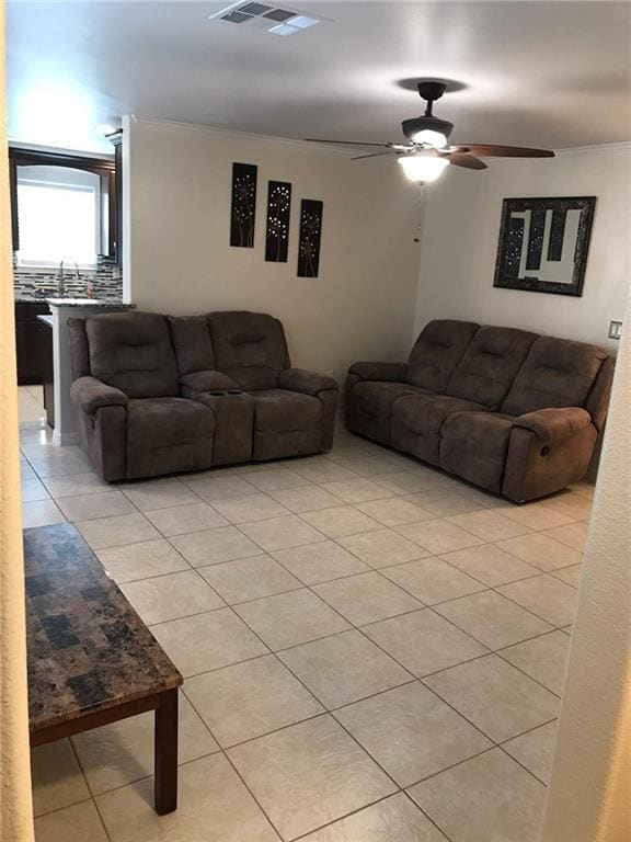 Building Photo - 1135 Livermore St