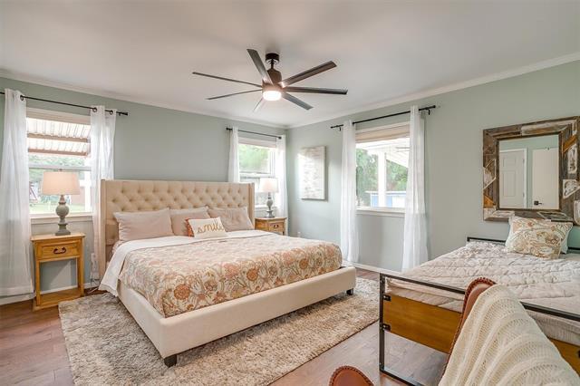 Building Photo - 520 Deer Trail