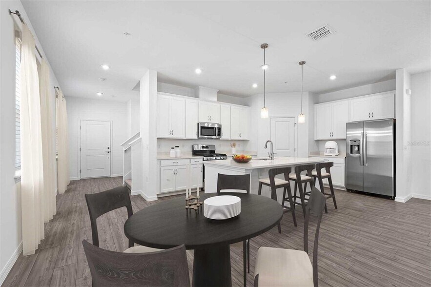 Building Photo - 4718 Inner World Ln