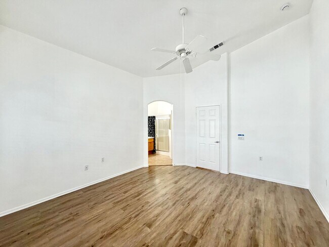 Building Photo - Beautiful 55+ Community 2 Bedroom + Den Home with INCLUDED Solar & Premium Amenities