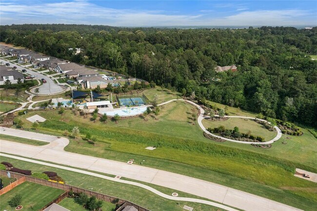 Building Photo - 1226 Tilia Crk Ln