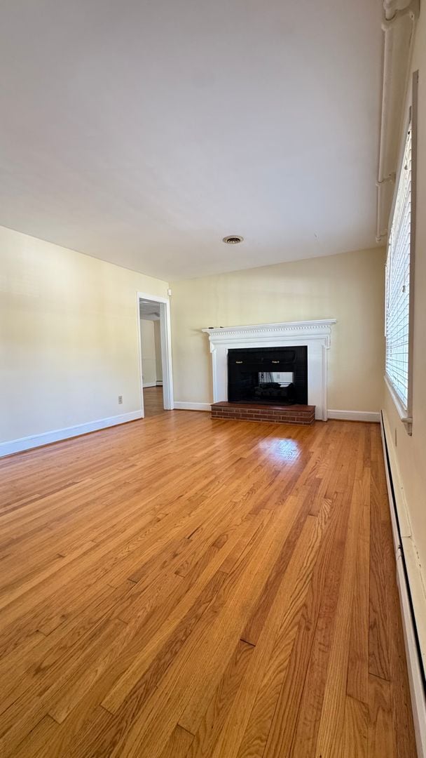 Building Photo - Heart of South Roanoke-3120 Stoneridge Road