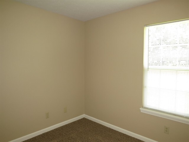 Building Photo - 3836 Rosefinch Circle