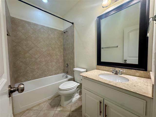 Building Photo - 9304 Moon River Dr
