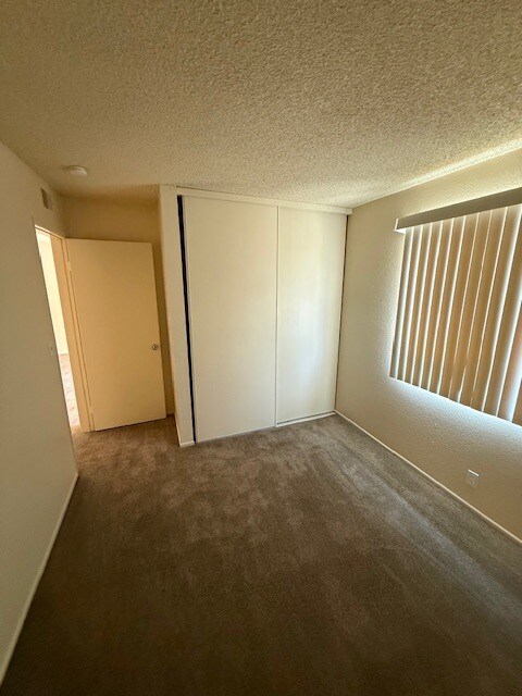 Building Photo - 162 S Linda Way