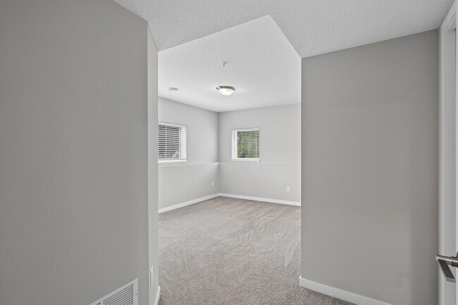 Building Photo - 1546 Timberwood Ln