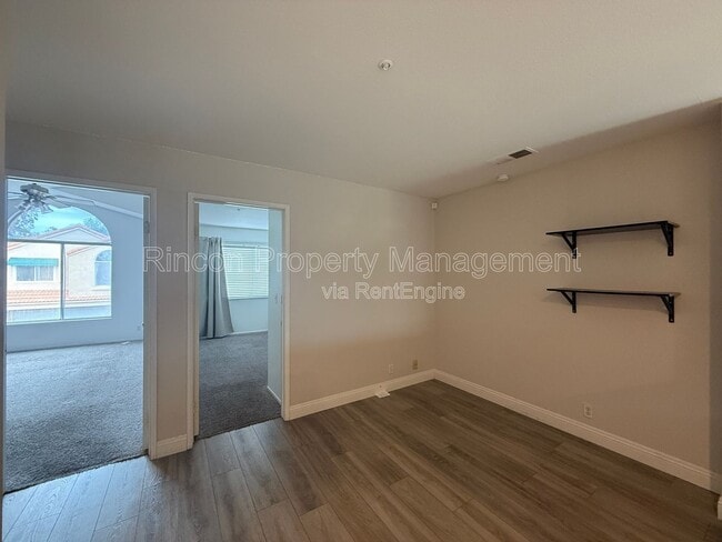 Building Photo - 1220 Nautical Way