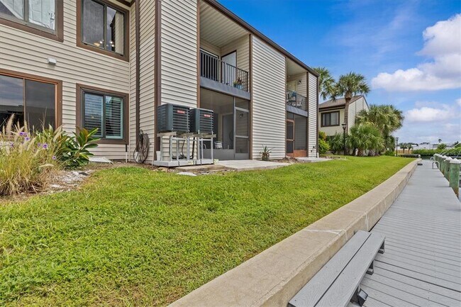 Building Photo - 386 Moorings Cove Dr