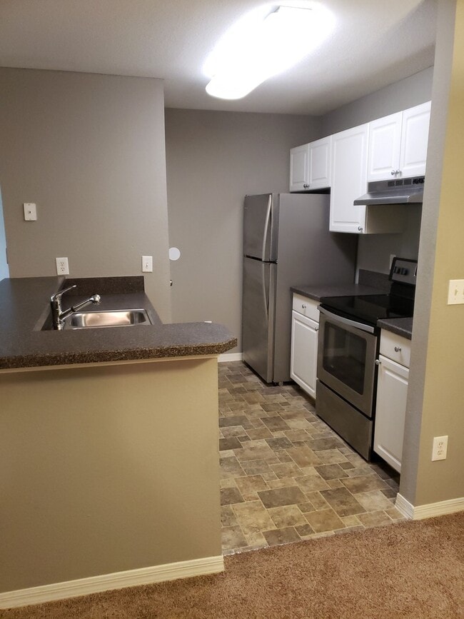 Building Photo - Cute Move in Ready property in Fleming Island! 2BR/2Bath