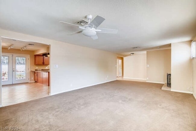 Building Photo - 1505 Strong Dr