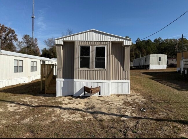 Building Photo - 7219 Frost Ave