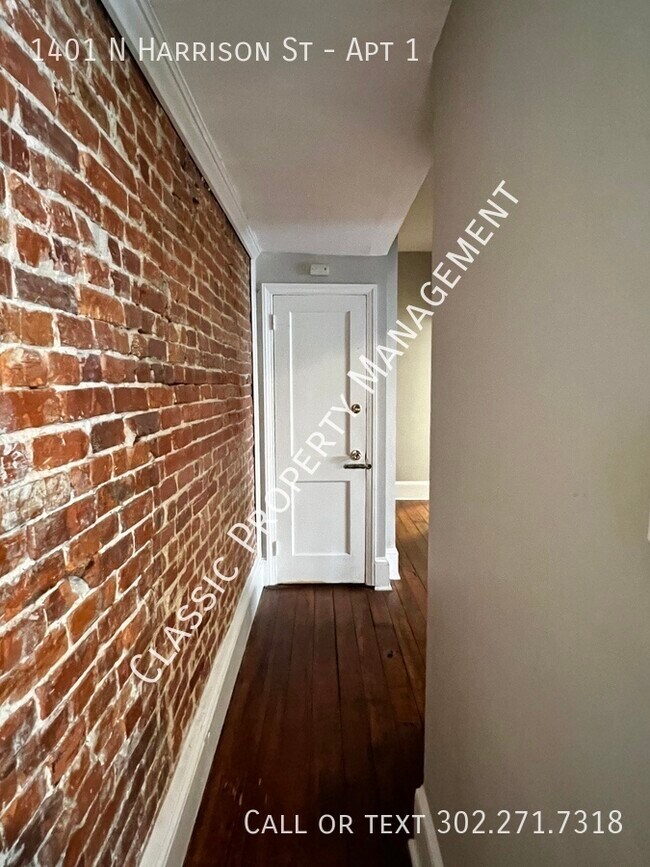 Building Photo - 1401 N Harrison St