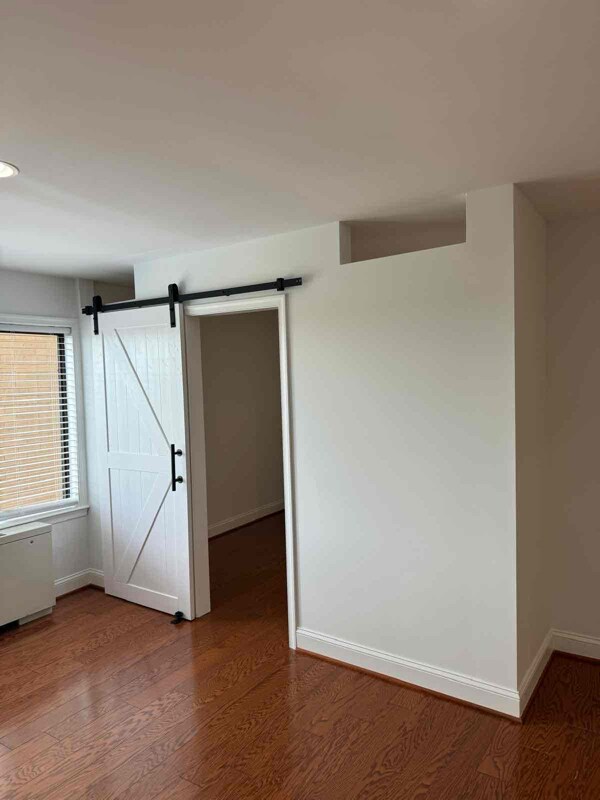 Building Photo - 3101 S Manchester St