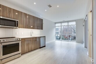 Building Photo - 1794 Lanier Pl NW