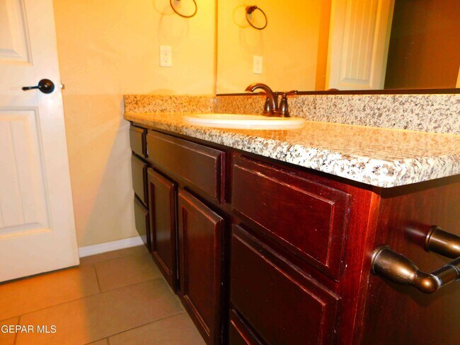 Building Photo - 4088 Loma Dante