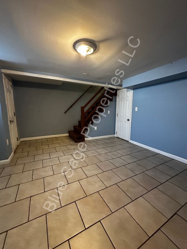 Building Photo - Beautiful 3 Bedroom 1 Bath in Upper Darby