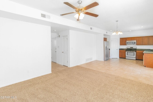 Building Photo - 14648 Friesian Trail