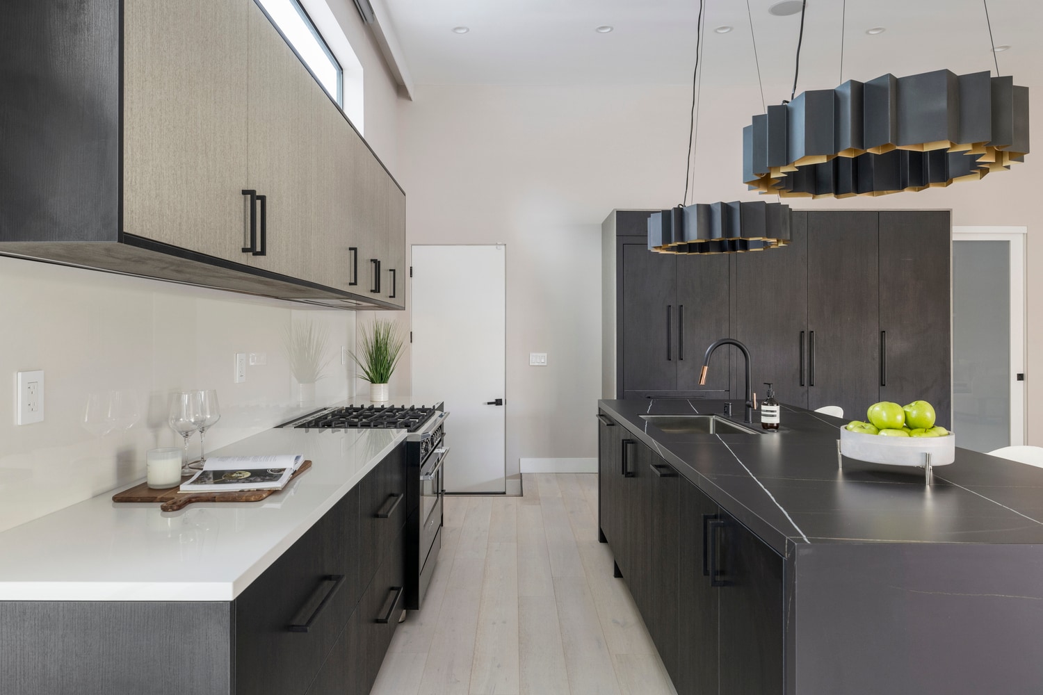 Building Photo - 22020 Alizondo Dr