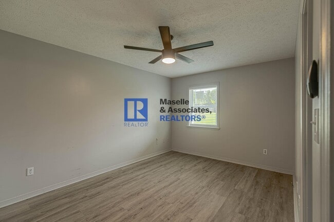 Building Photo - 2 Bed/2 Bath in Northtown Subdivision