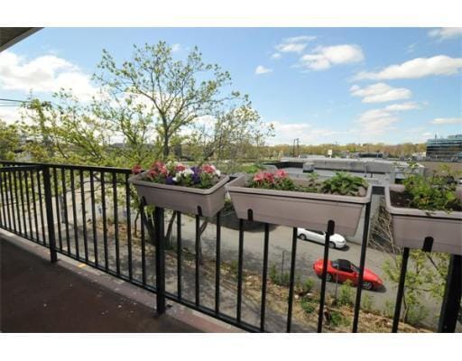 Building Photo - 40 Cochituate Rd