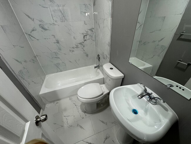 Building Photo - Birmingham/Southwest