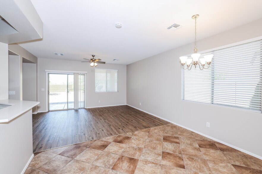Building Photo - 40810 N Hudson Ct