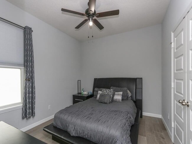 Building Photo - 4136 Cypress Glades Ln