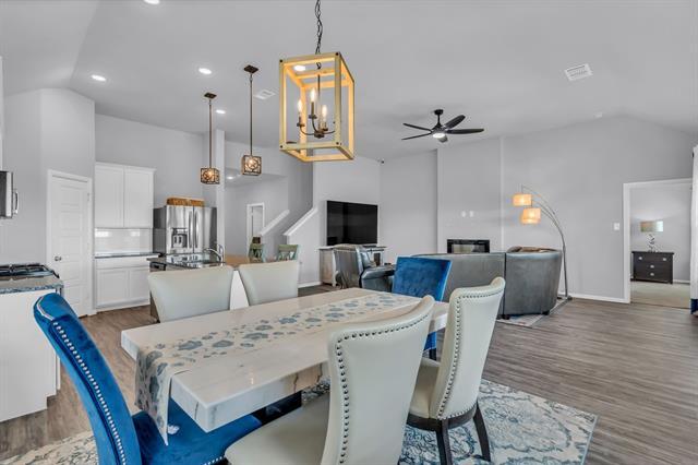 Building Photo - 6938 Prairieside Trl