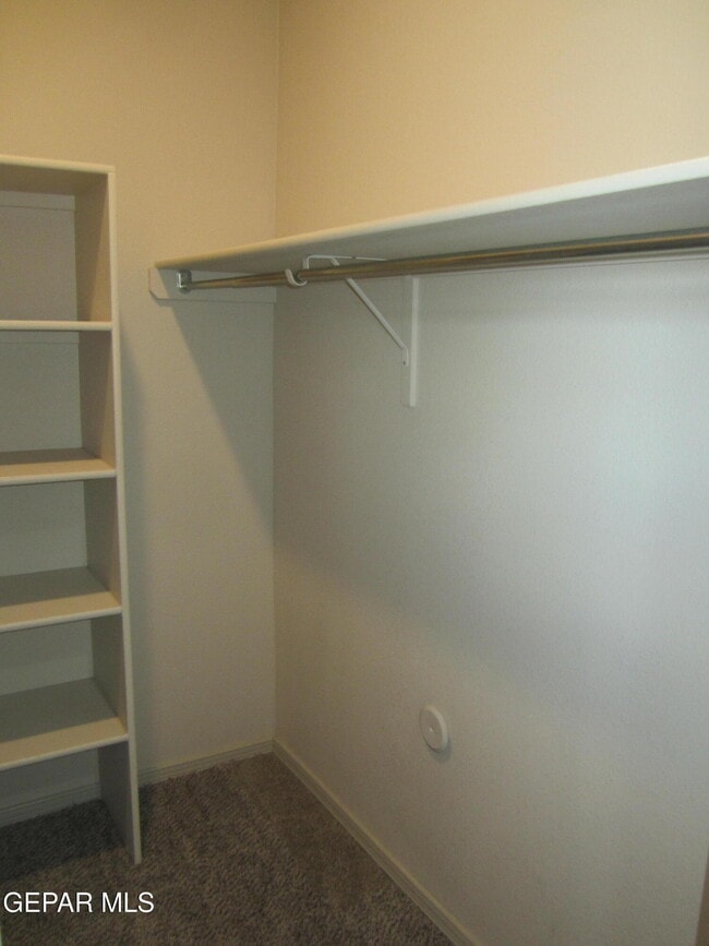 Building Photo - 323 Malta St