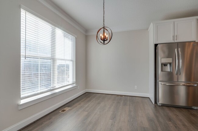 Building Photo - 3BD/3.5BA Immaculate Condo at the Oceanfront!