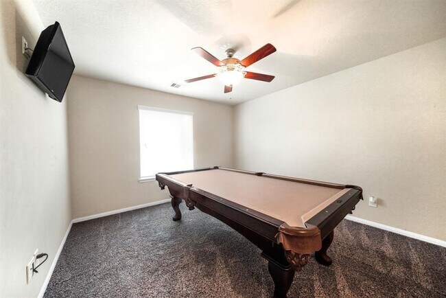 Building Photo - 20230 Galena Falls Dr