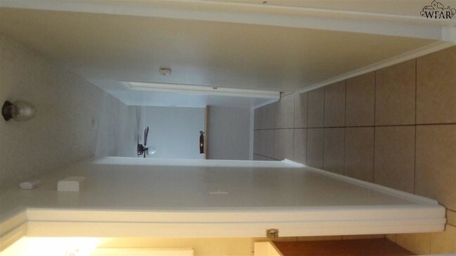 Building Photo - 1503 Covington St