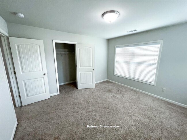 Building Photo - 4030 Tobiano Trl