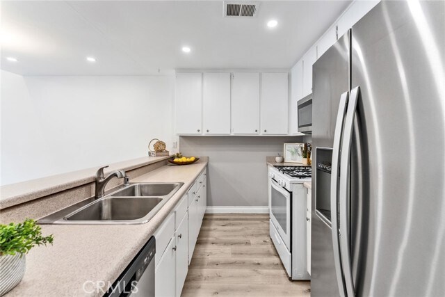 Building Photo - 425 Orange Blossom
