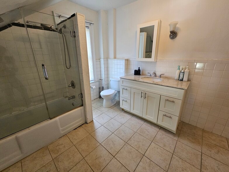 Bathroom View 2 - 270 E Prospect Ave