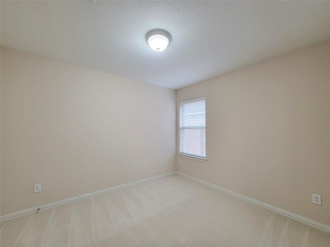 Building Photo - 6806 Haley Ct