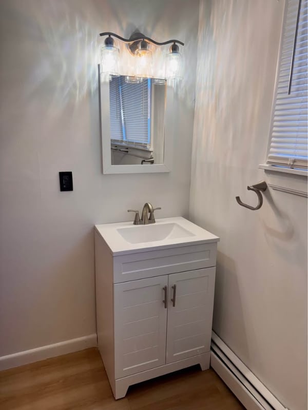 Building Photo - 147 State St