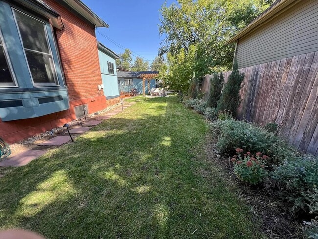 Building Photo - 4188 Winona Ct