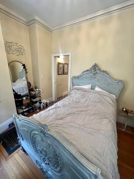 2nd Bedroom - 306 Commonwealth Ave