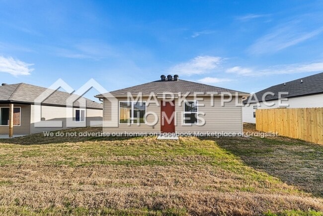 Building Photo - 22 Cedarwood Dr