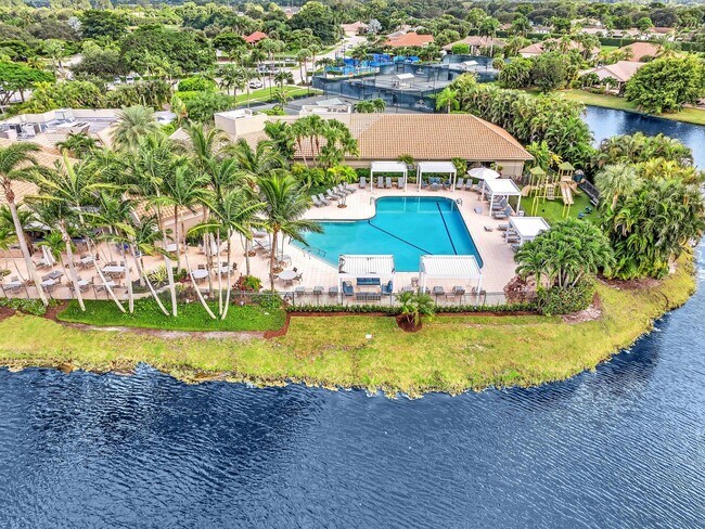Building Photo - 10122 Spyglass Way